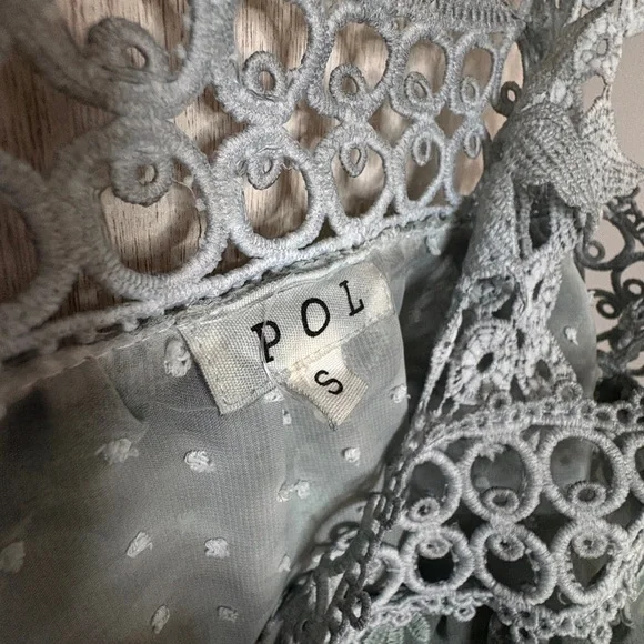 POL Green Floral Lace Strap Tank Top – Size S - Picture 7 of 7